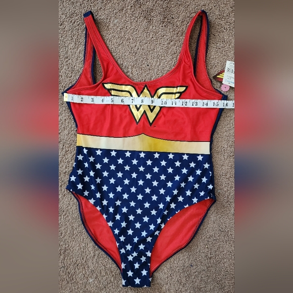 Wonder Woman 1pc Bathing Suit - Picture 4 of 6